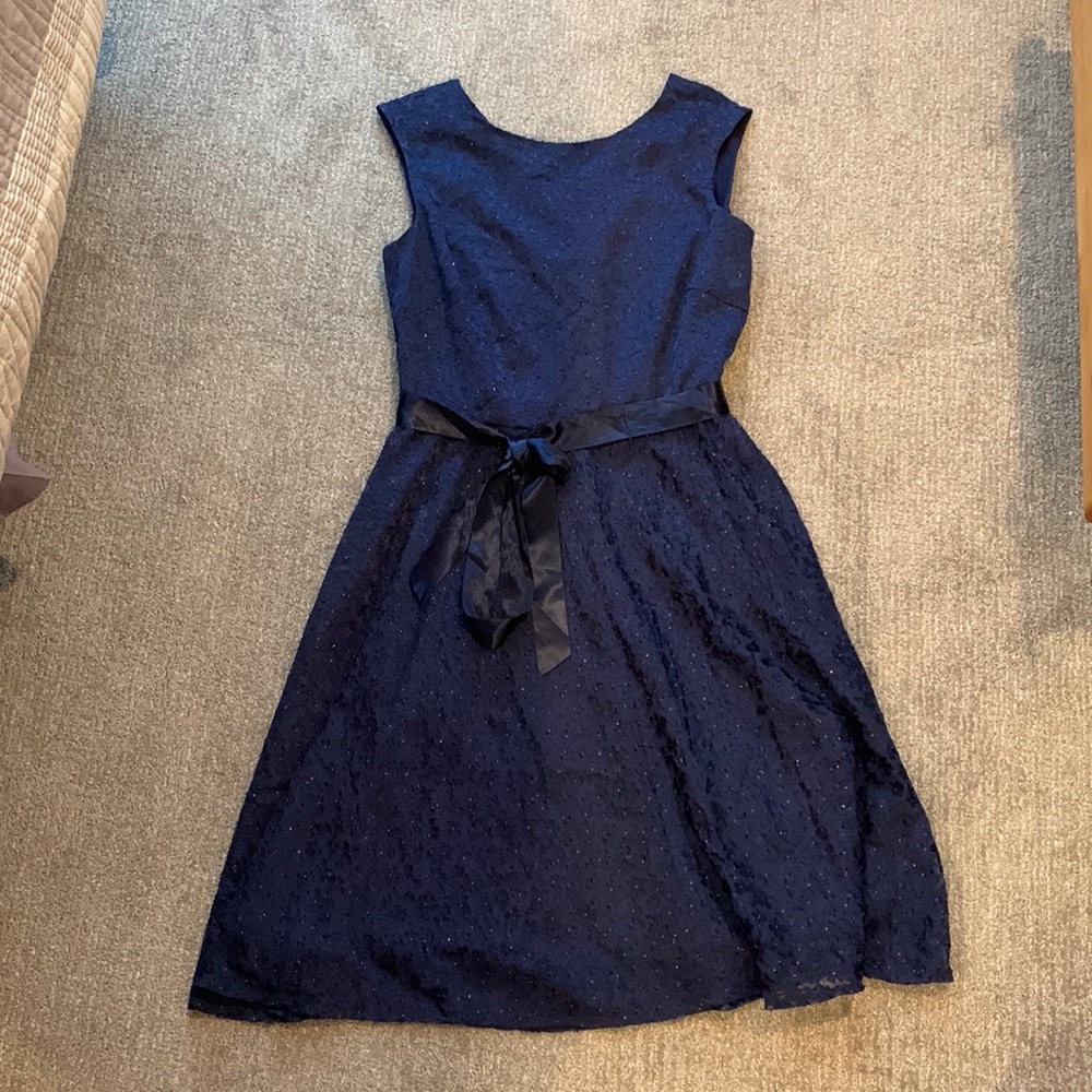 Yahari dress size 10